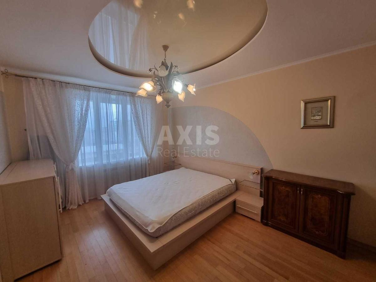 2k apartment vul. Mykil's'ko-Slobids'ka 4В0
