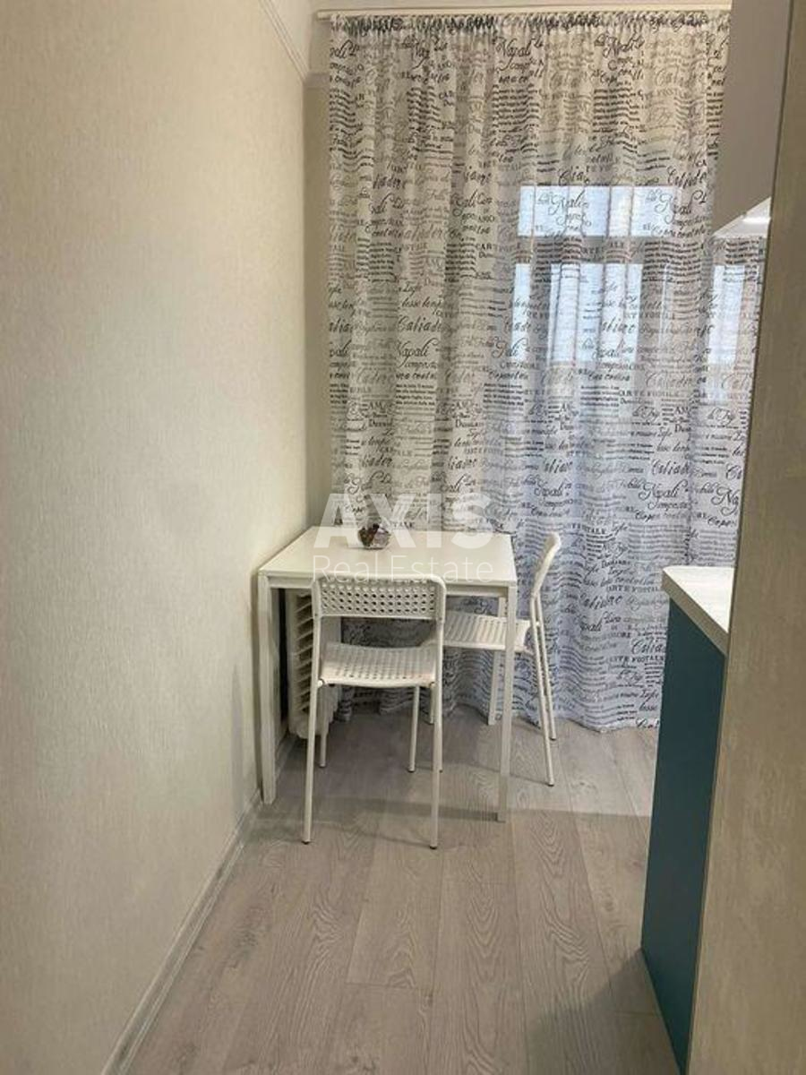 1k apartment bul. Rollana Romena 411