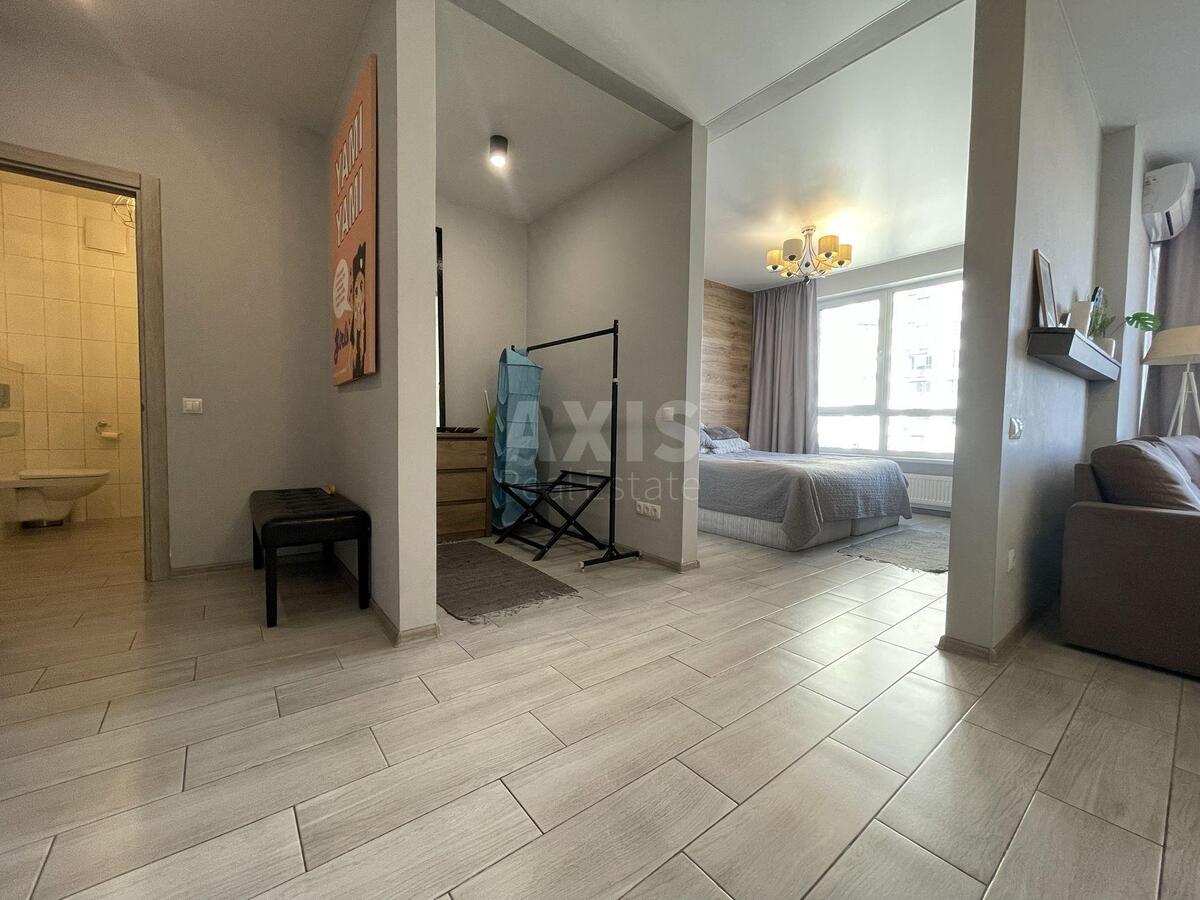 1k apartment vul. Zarichna 15