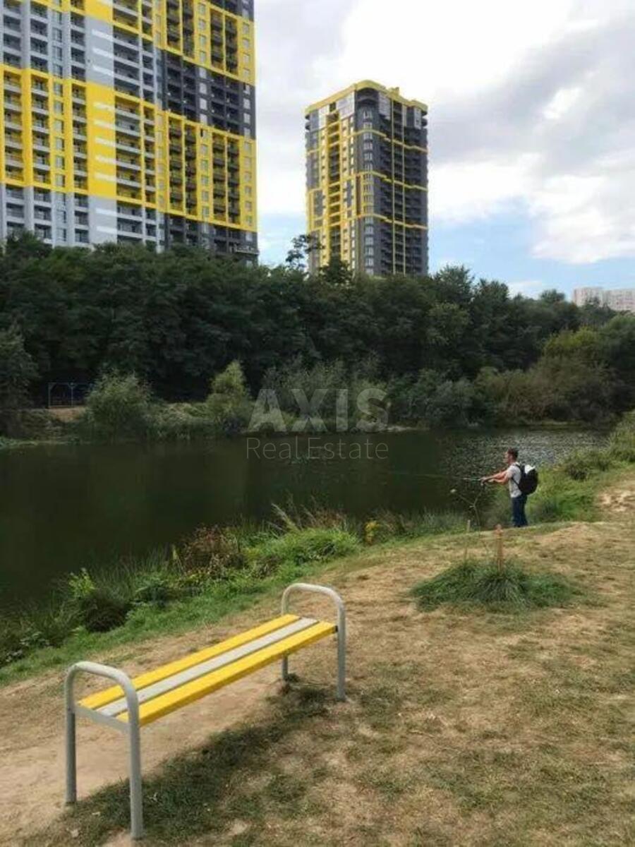 1k apartment vul. Radchenka Petra 810