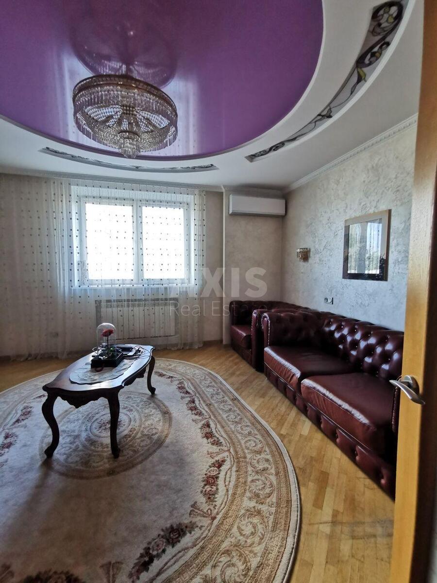 3k apartment vul. Avtozavods'ka 992