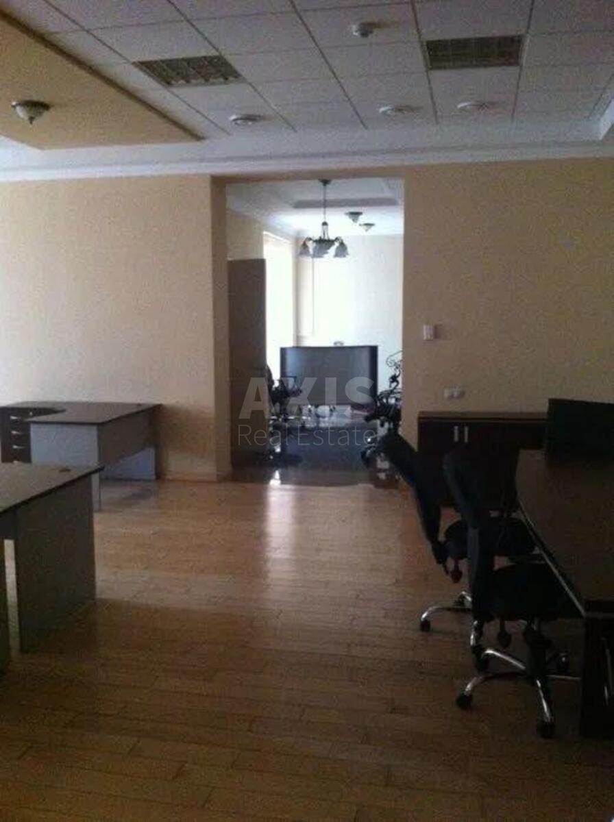 Офис ул. Институтская 18А, 151м21