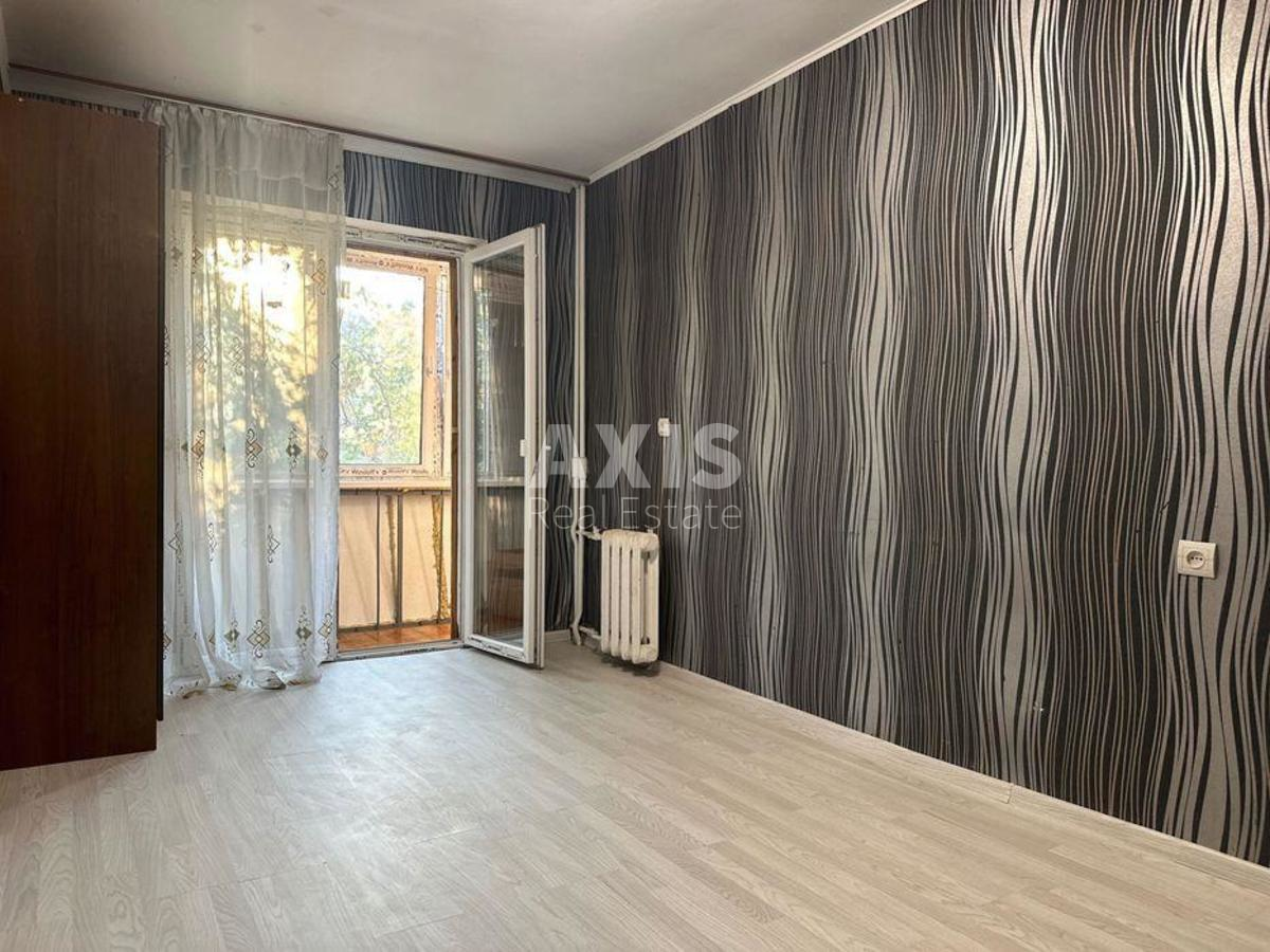 2к квартира ул. Мартовская 31