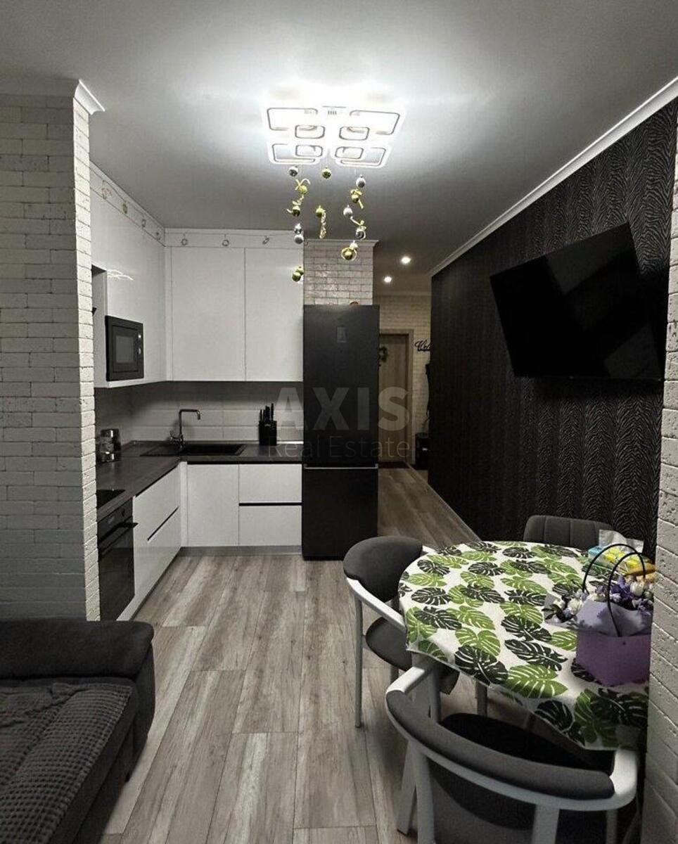 1k apartment prov. Baltijs'kyj 3А
