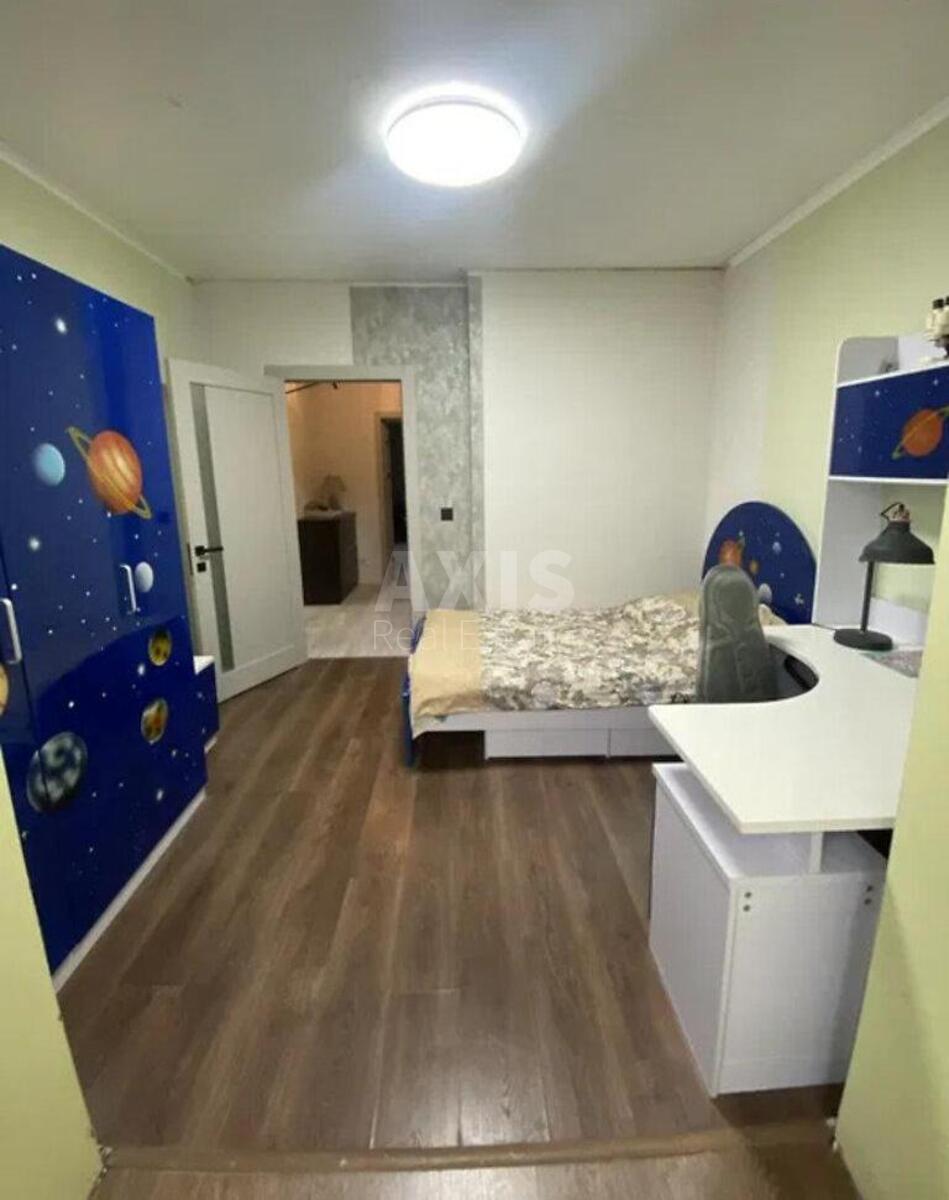 3к квартира ул. Каштановая 8631758