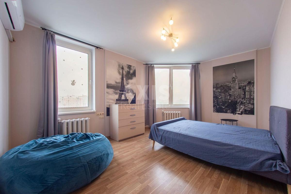 2k apartment vul. Oleny Pchilky 60