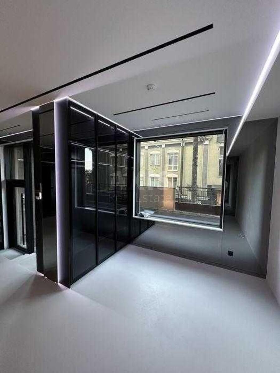 Office vul. Barbjusa Anri 28А, 55m2590621
