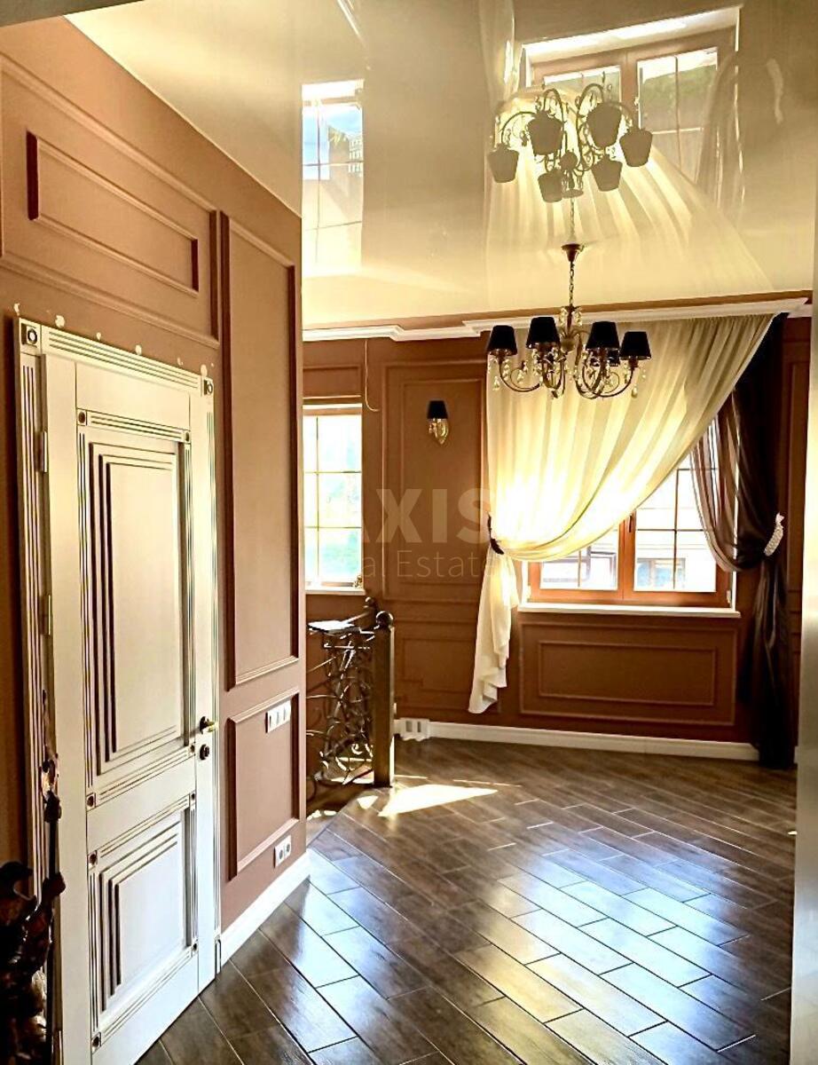 Дoм ул. Луговая, 270м2, город Киев633182