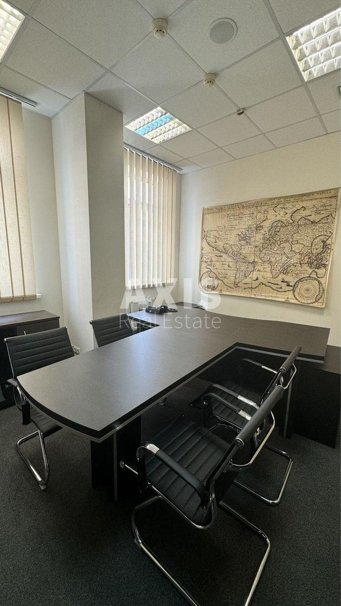Office vul. Koshovogo Olega 2Б, 340m2337083