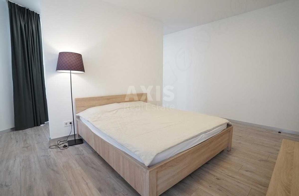 2k apartment vul. Glybochyc'ka 73