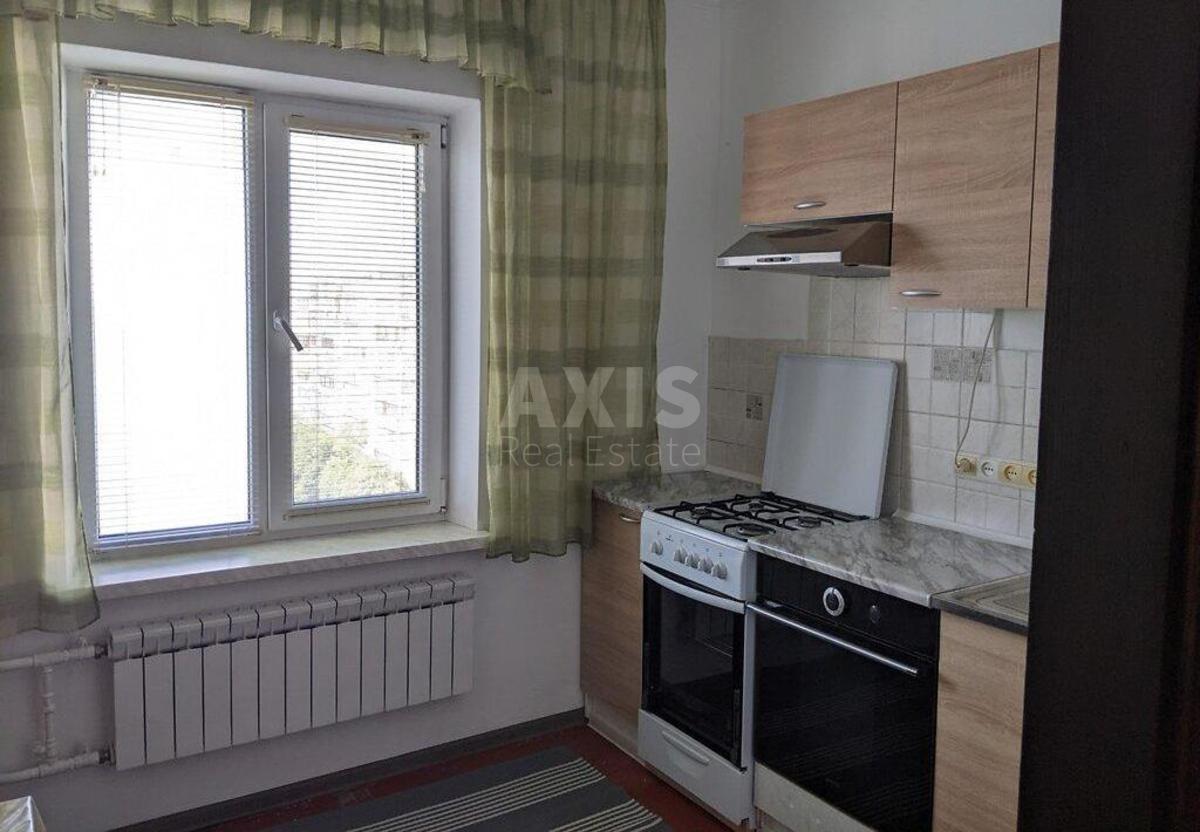 3k apartment vul. Revuc'kogo 9