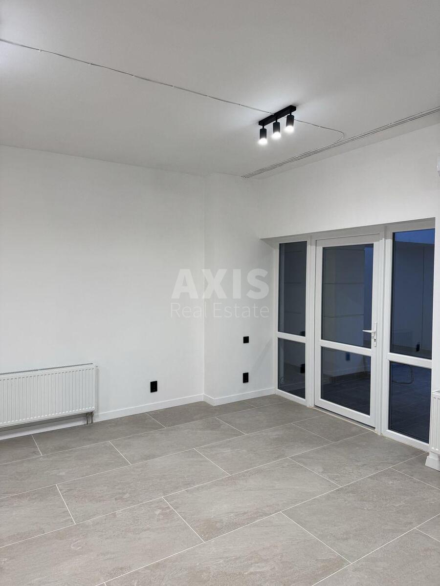 Офис ул. Михаила Максимовича 28В, 40м23