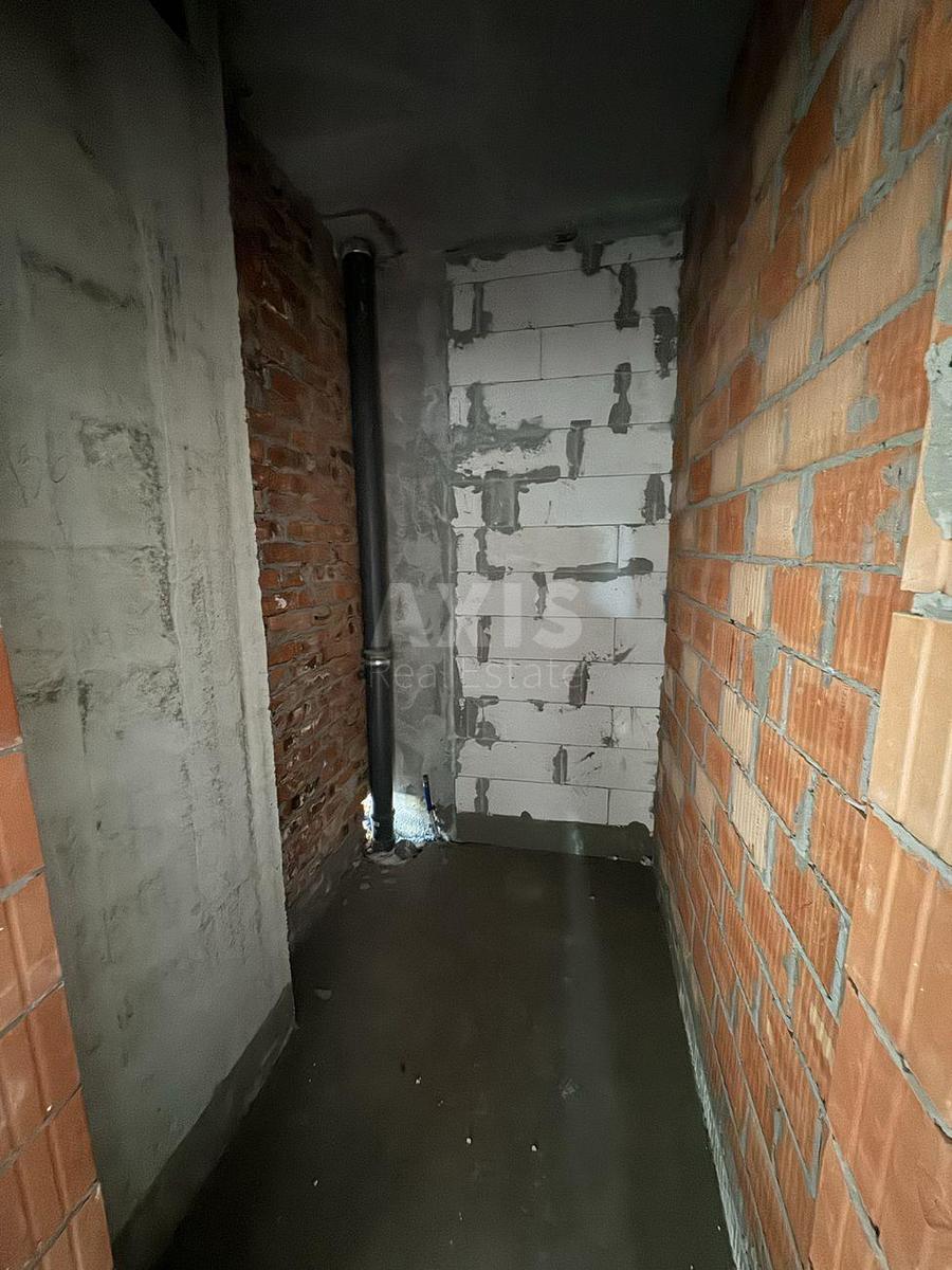 4k apartment vul. Kvitky Cisyk 324