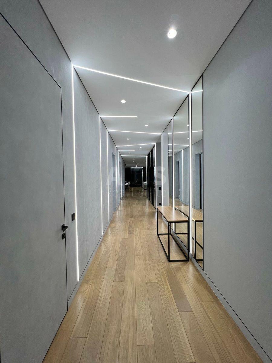 House vul. Linija 8-a, 432m2, Kyiv city1