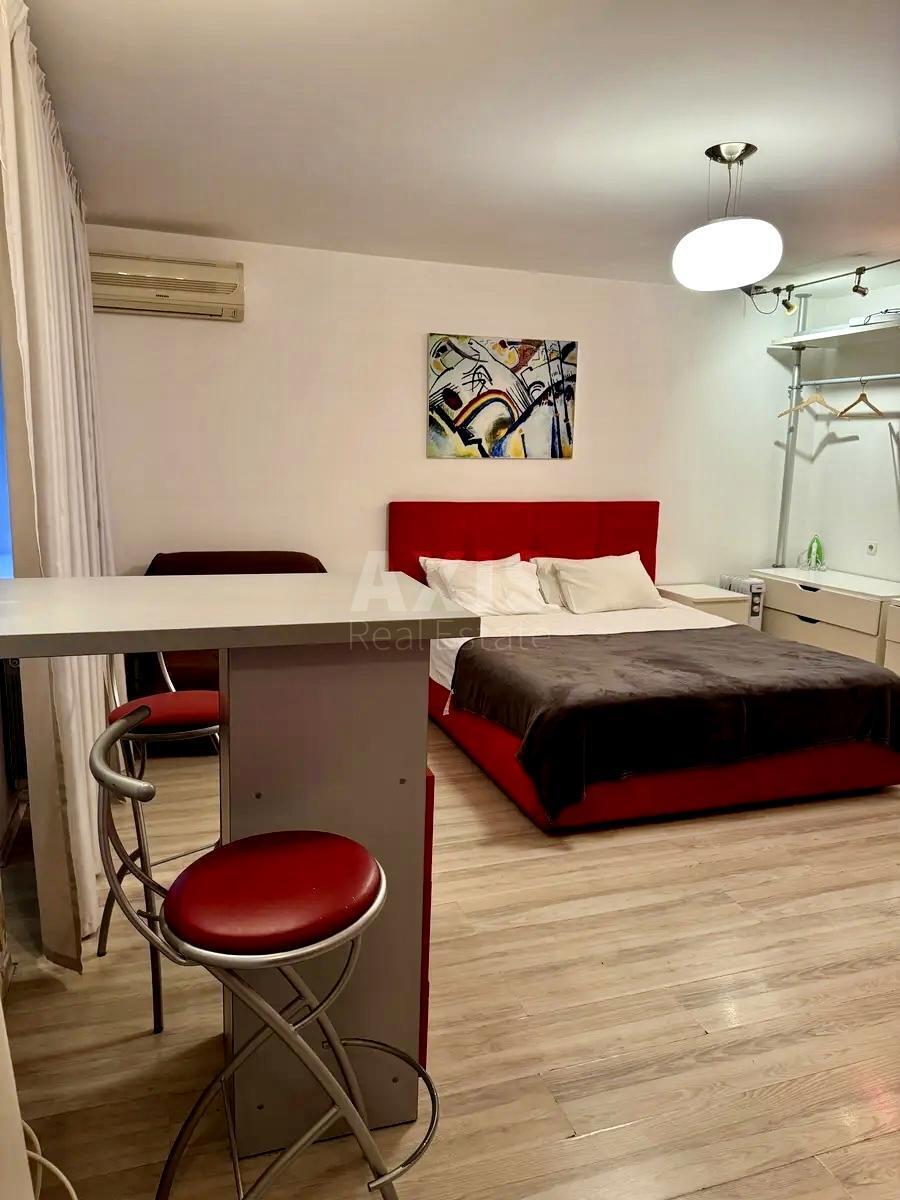 1k apartment vul. Volodymyrs'ka 76615455