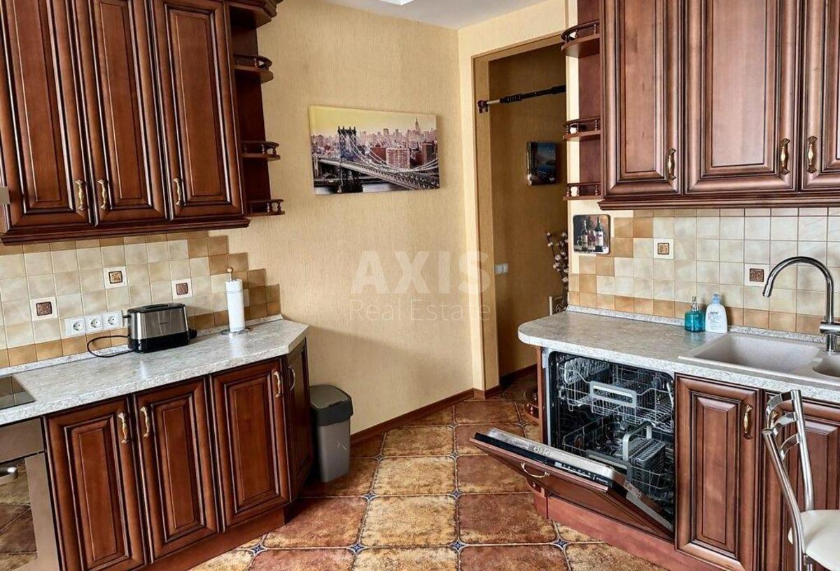 2к квартира ул. Щекавицкая 30/397