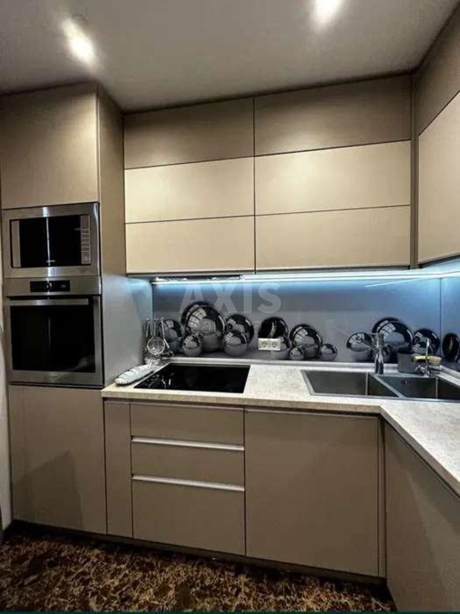 3k apartment nab. Dniprovs'ka 15