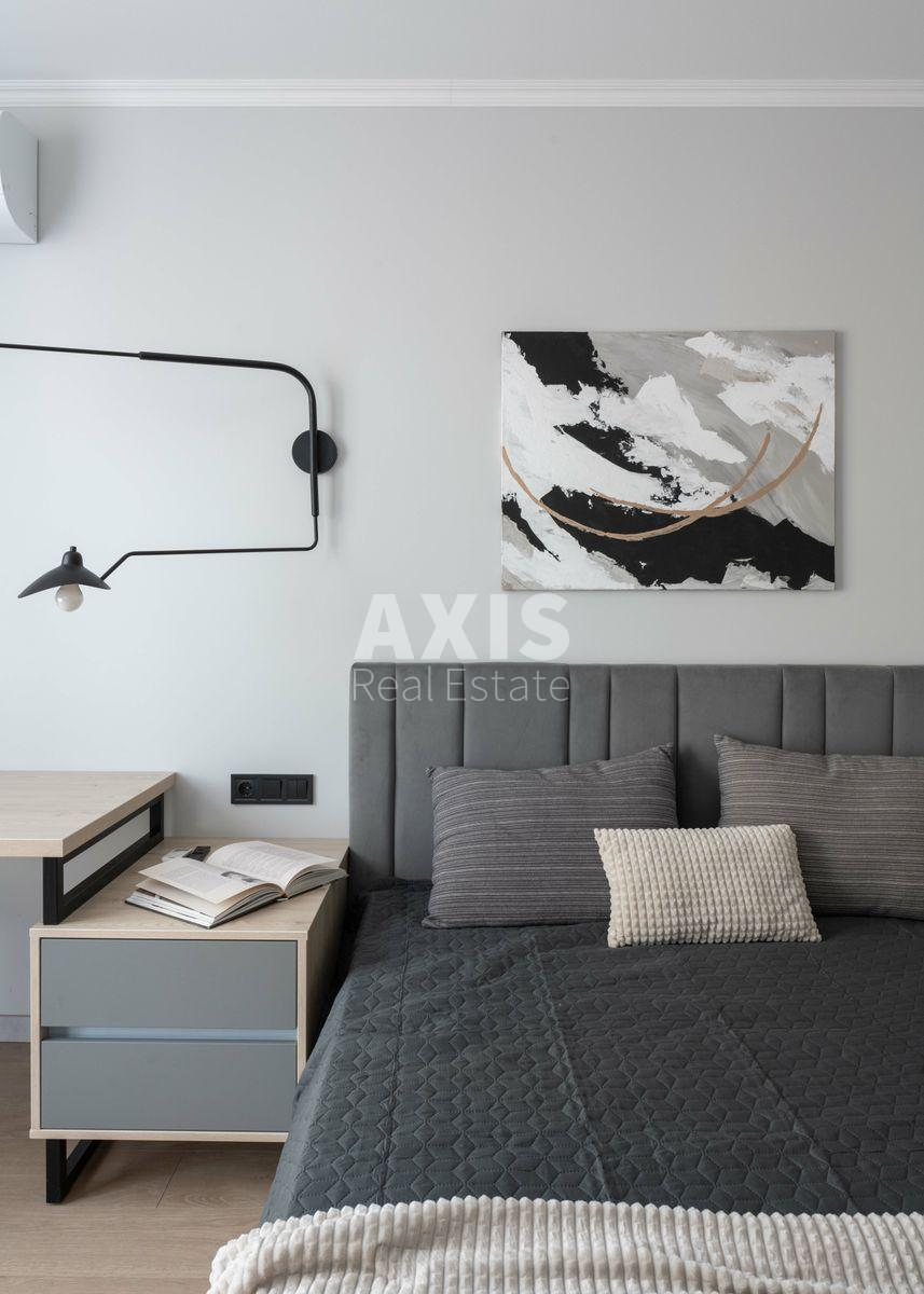 1k apartment vul. Glybochyc'ka 13571426