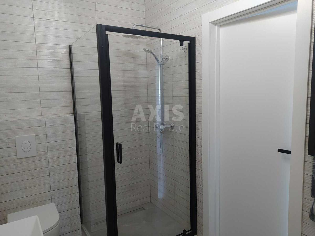 3k apartment vul. Oleksandra Olesja 2В4