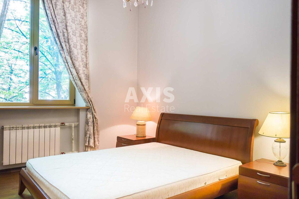 4k apartment vul. Sofii'vs'ka 16/166