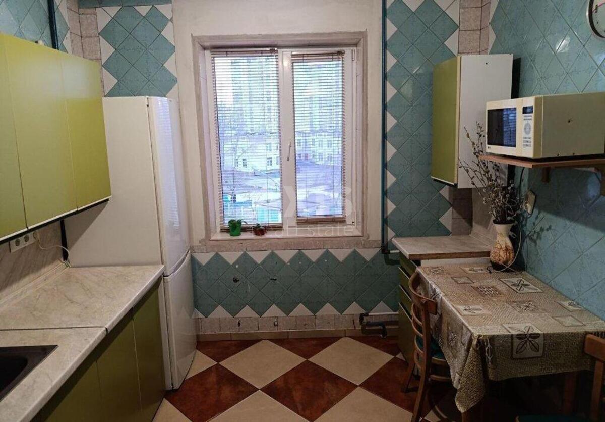 3k apartment pr-t Majakovs'kogo Volodymyra 97/15