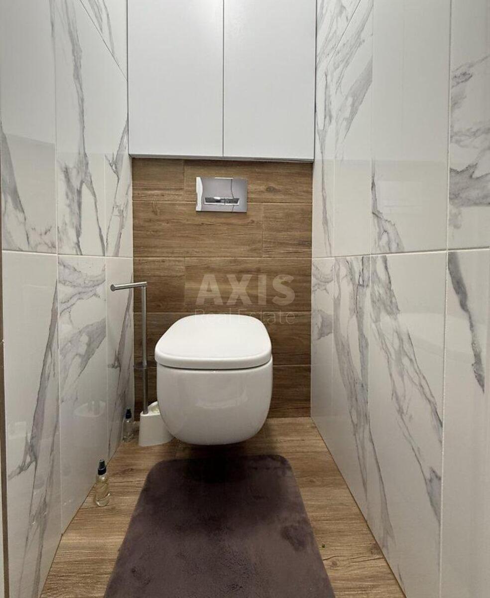 3к квартира пр-т Свободы 1/606225210