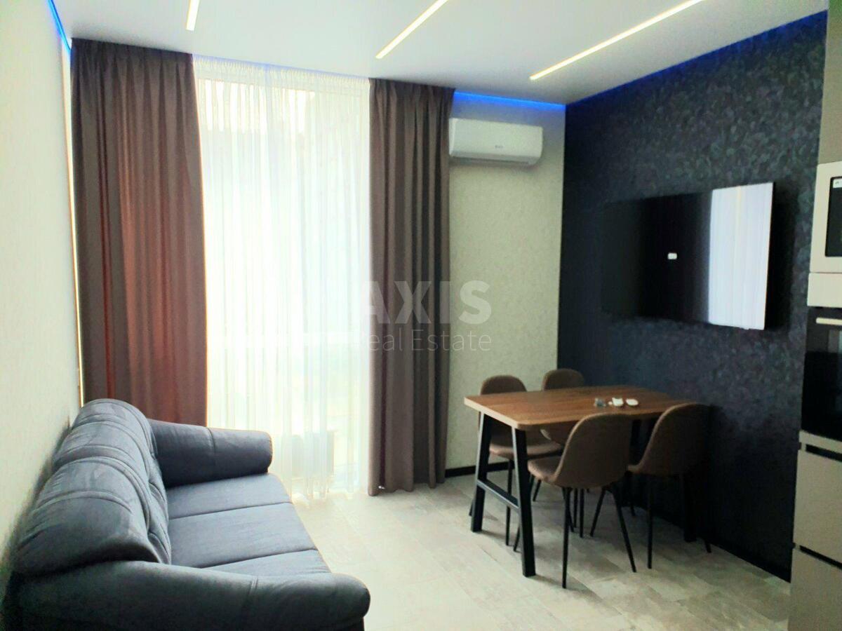 2k apartment vul. Brativ Shemetiv 71
