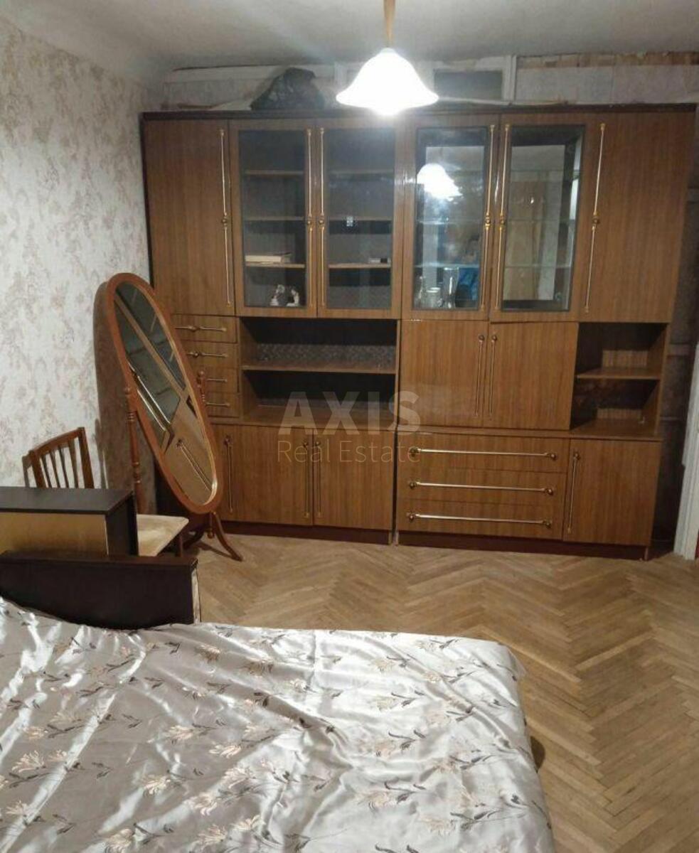 3к квартира ул. Кирилловская 127А2