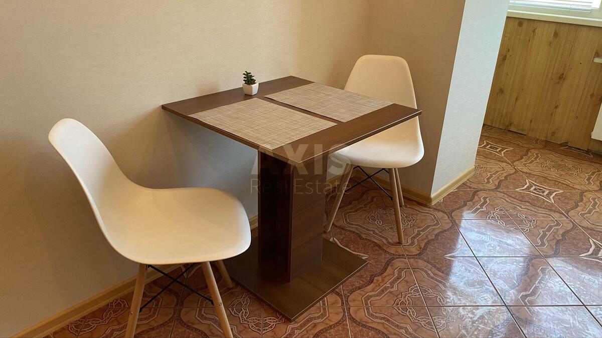 1k apartment vul. Socialistychna 2/41