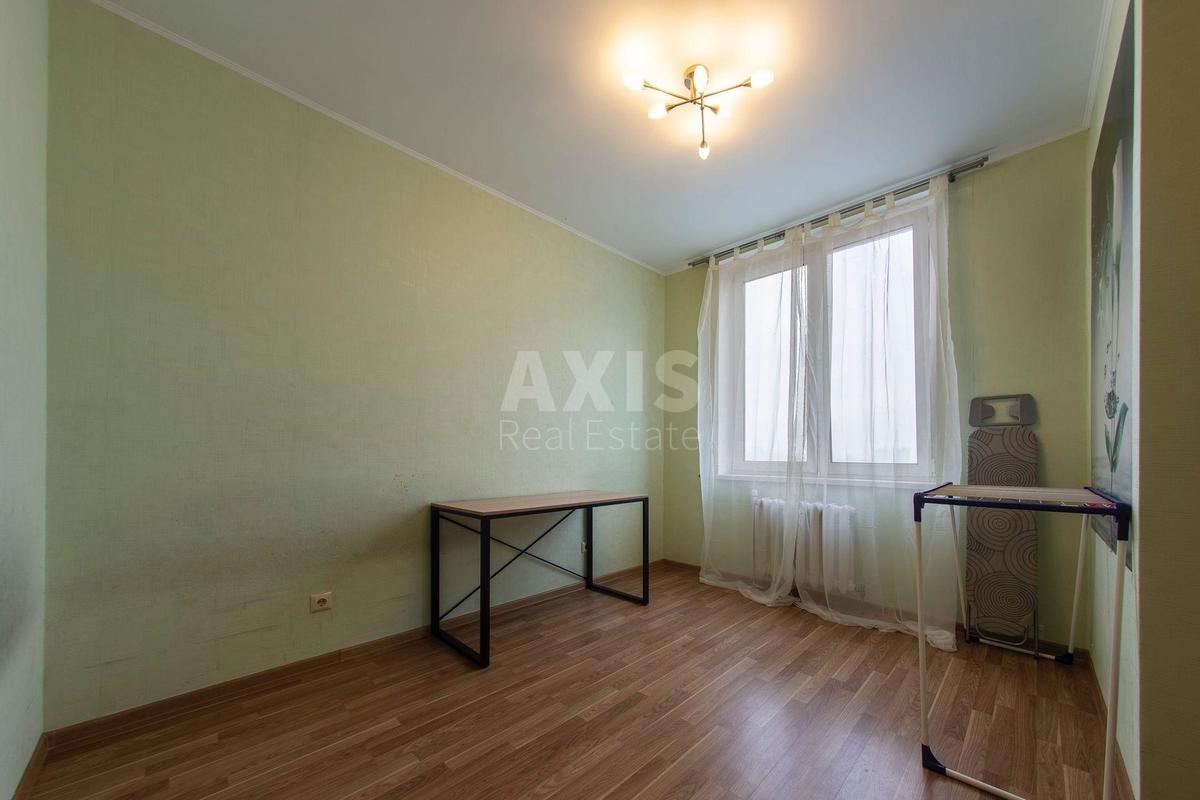 2k apartment vul. Oleny Pchilky 61