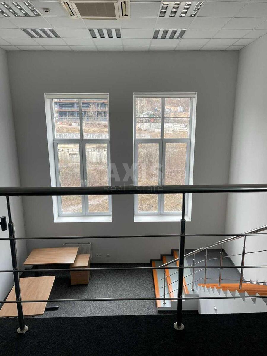 Office vul. Amosova Mykoly 12, 184m20