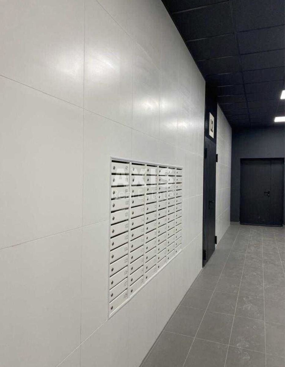 2k apartment nab. Dniprovs'ka 155