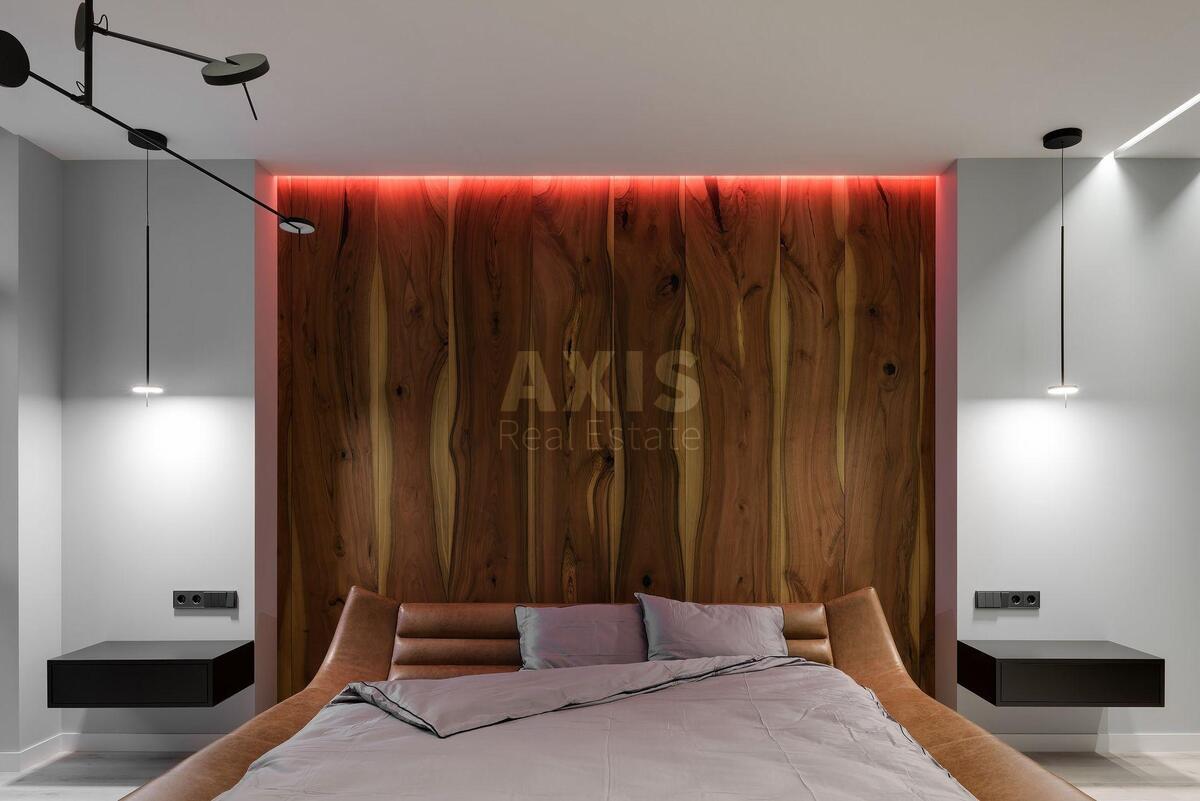 2k apartment vul. Glybochyc'ka 327