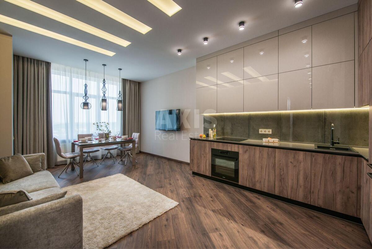 3k apartment vul. Dragomyrova Myhajla 110