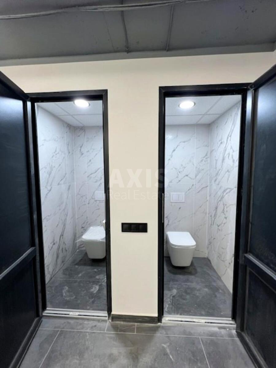 Объект торговли ул. Евгения Коновальца 44А, 180м2634093