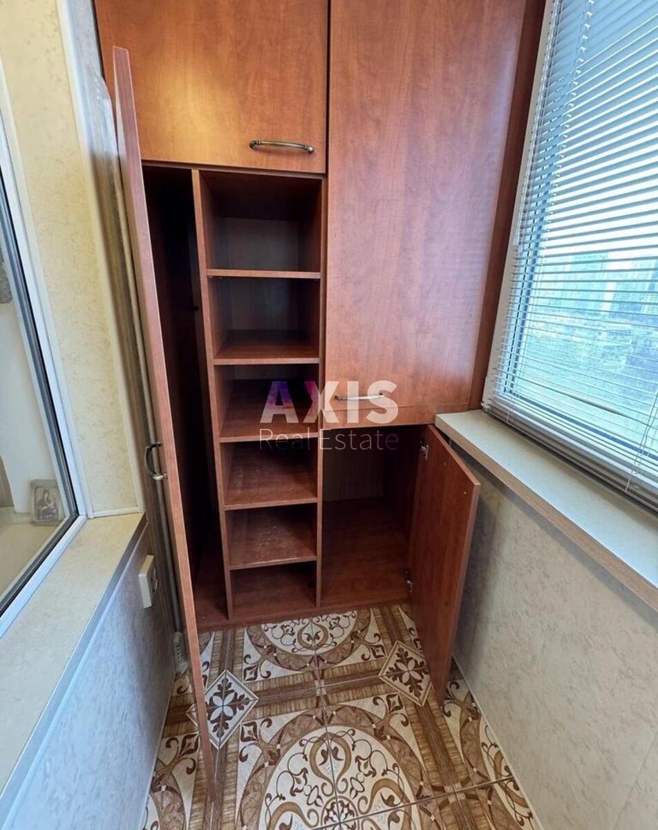 2k apartment vul. Avtozavods'ka 817