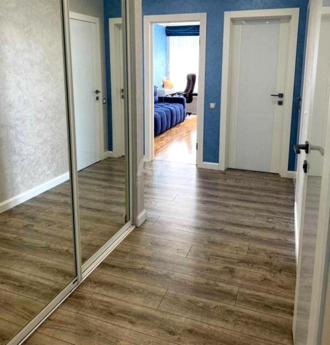 3k apartment vul. Lypkivs'kogo Vasylja Mytropolyta 35593333