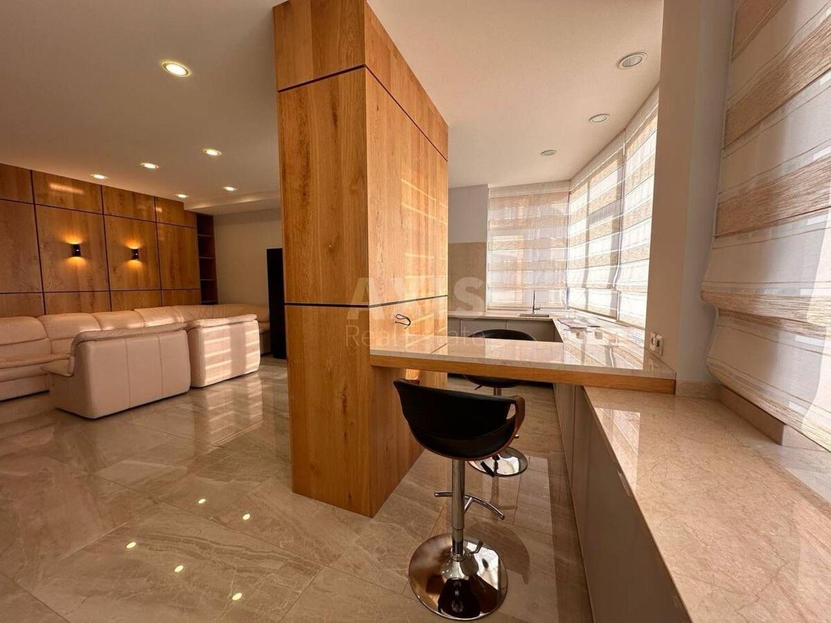 3k apartment bul. Lesi Ukrai'nky 7А
