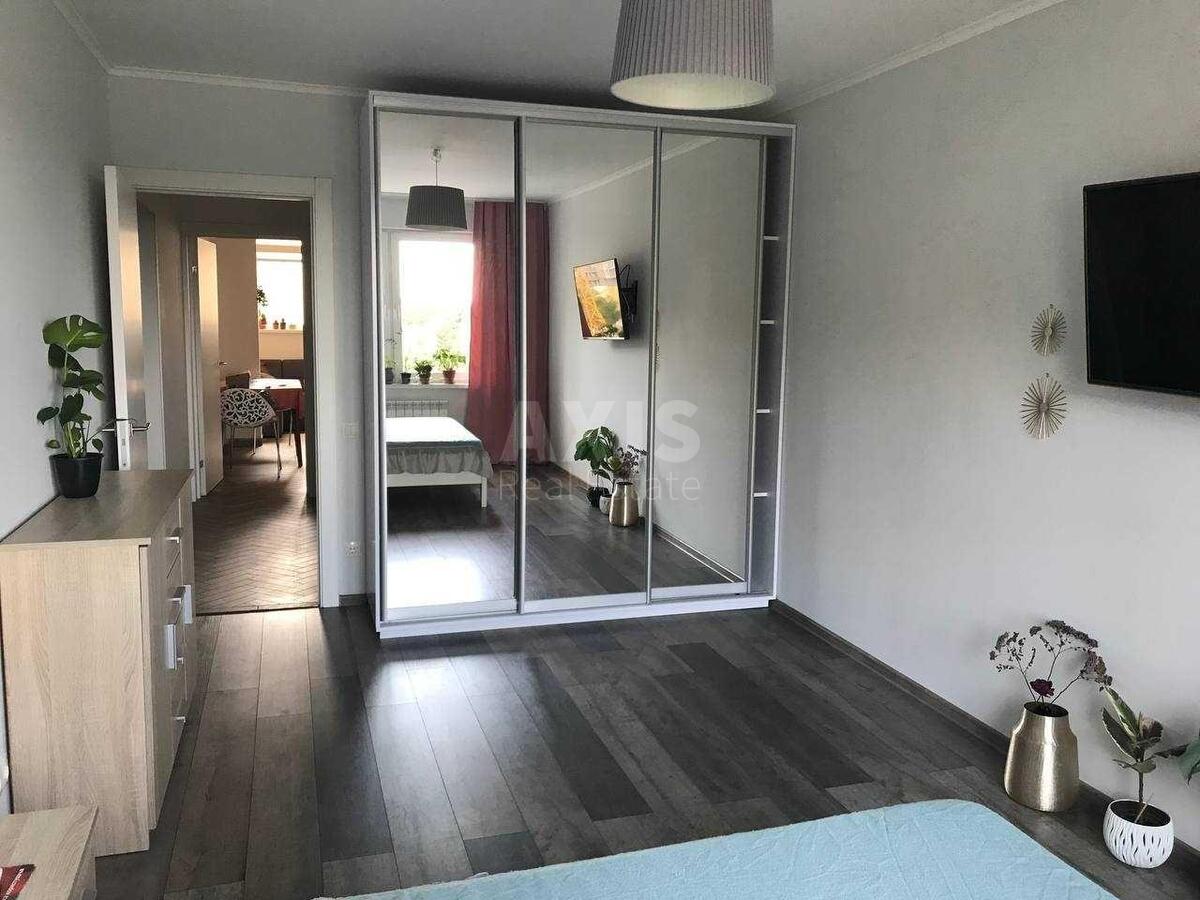1k apartment vul. Myhajla Maksymovycha 7А628004