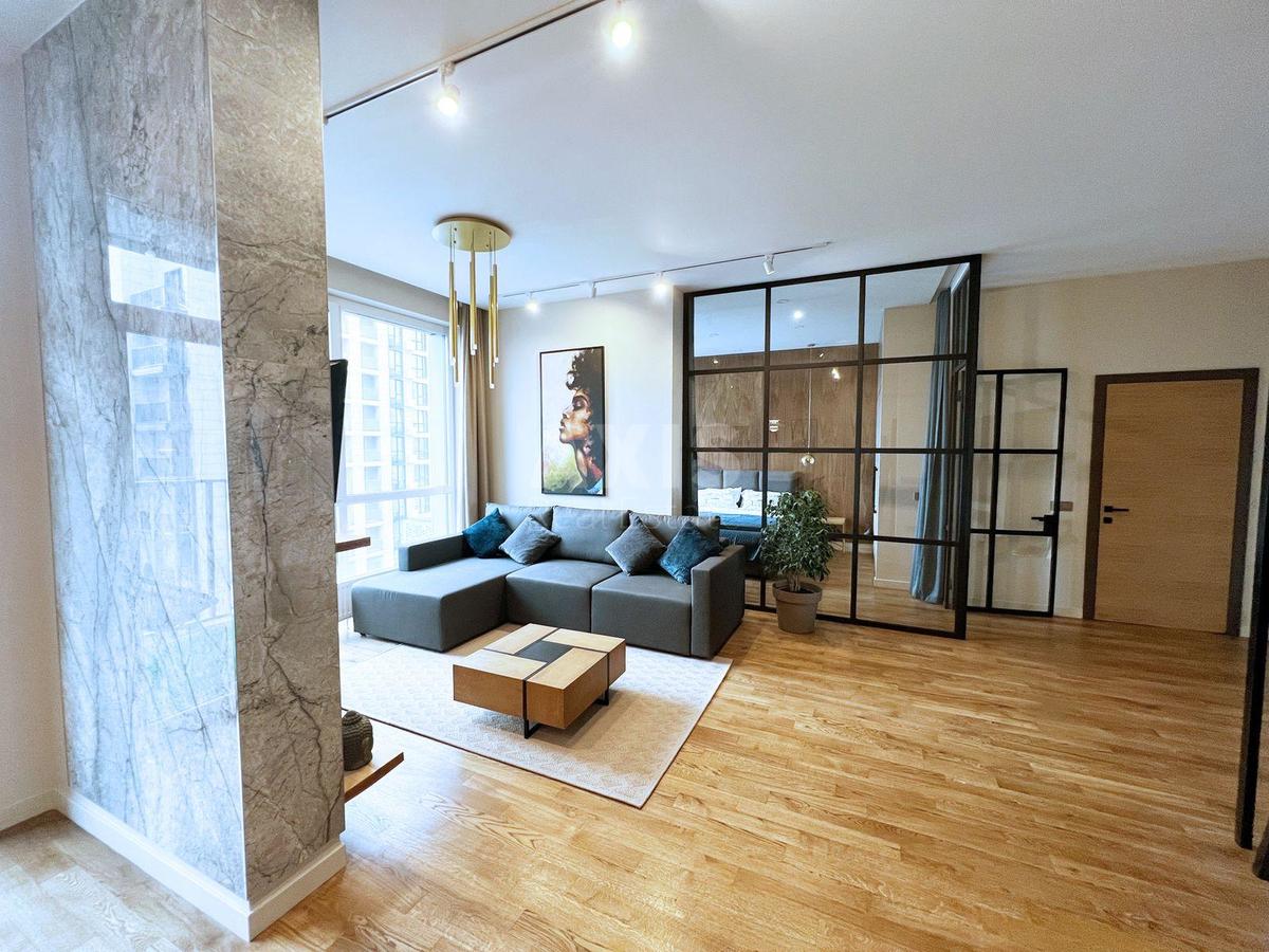 2k apartment vul. Bul'varno-Kudrjavs'ka 15А