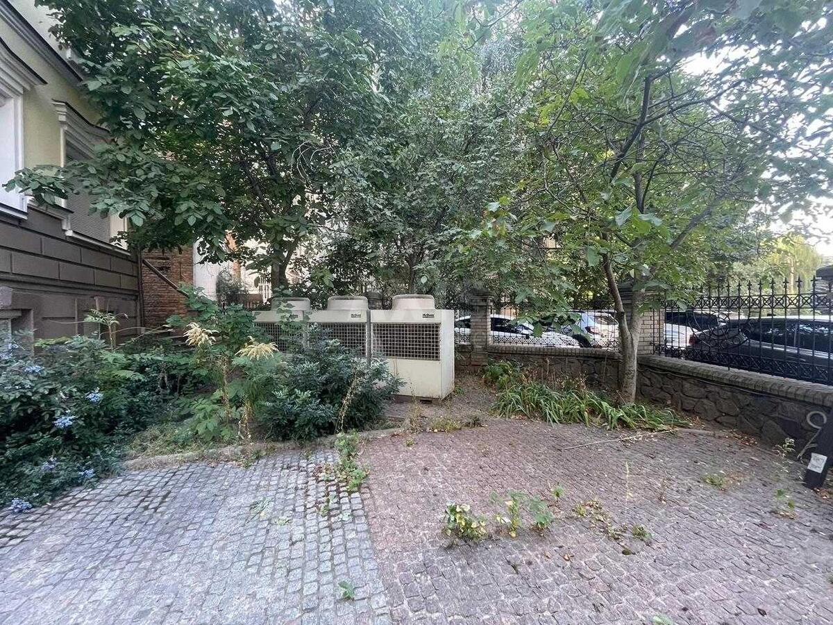 Office vul. Saksagans'kogo 67Б, 1780m2589331