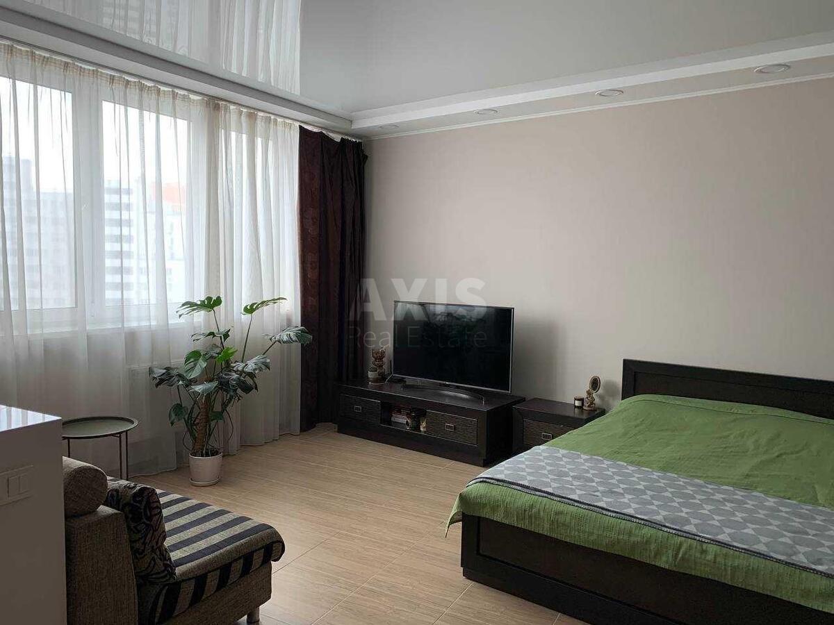 1k apartment vul. Oleny Pchilky 64
