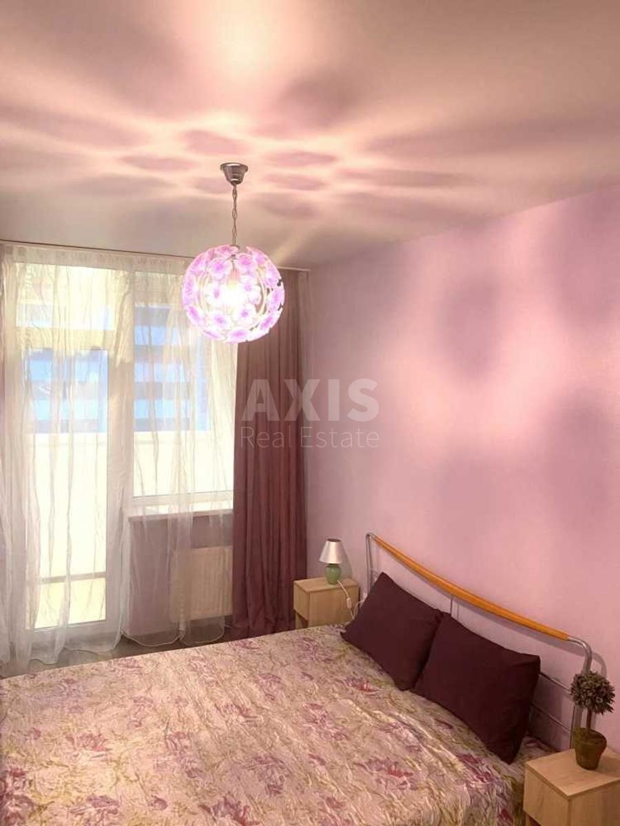 1k apartment vul. Dragomanova 2А4