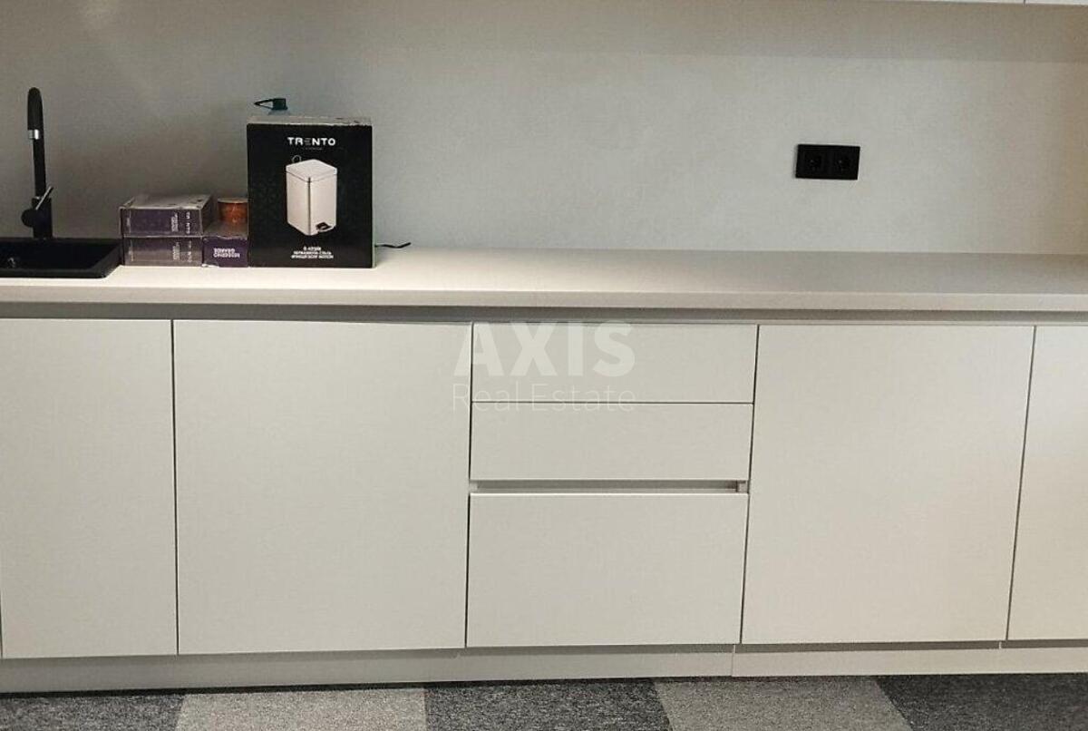 Office vul. Baggovutivs'ka 25, 101m2598380