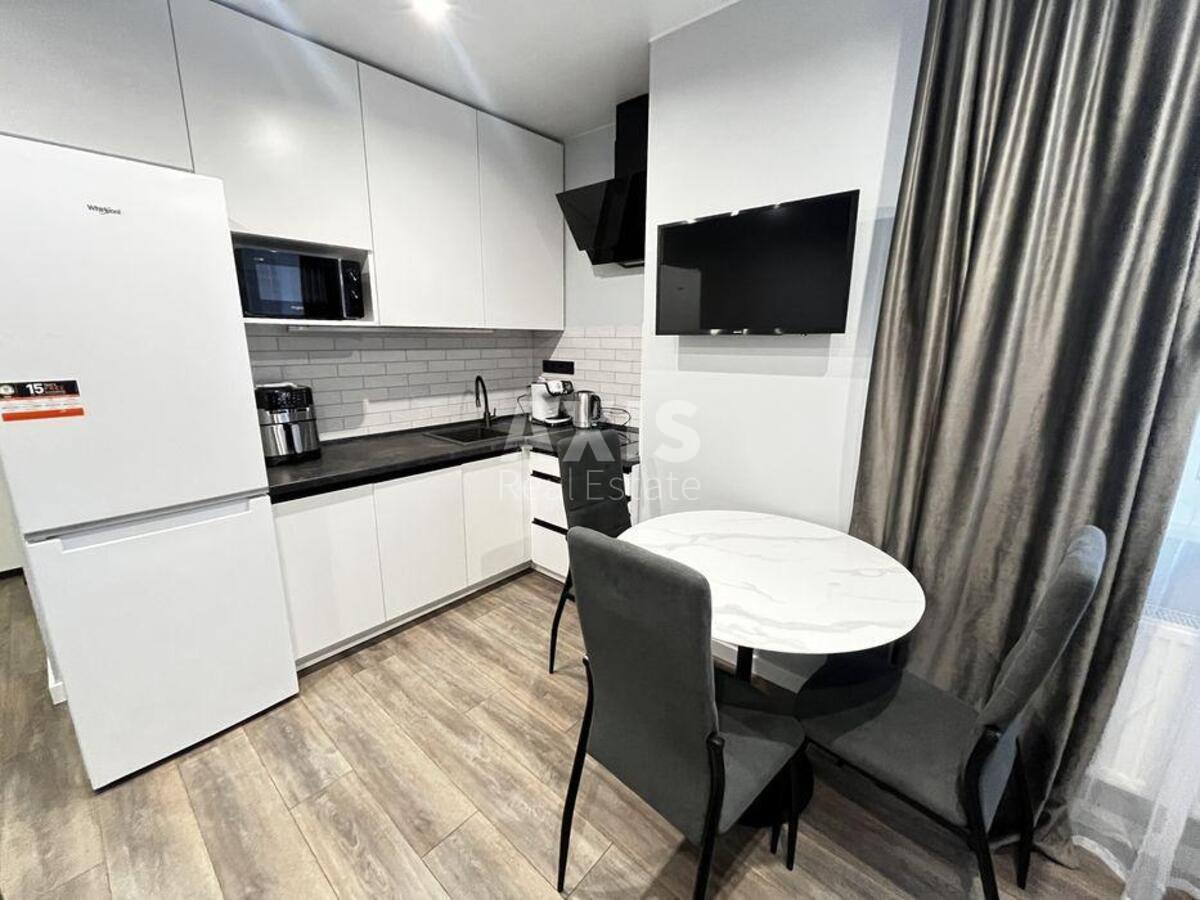 1k apartment vul. Mendeljejeva 19