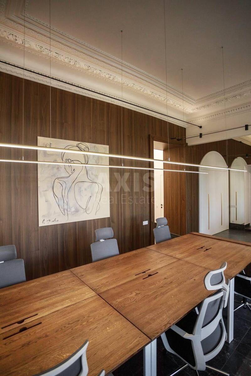 Office vul. Velyka Vasyl'kivs'ka 38, 100m21