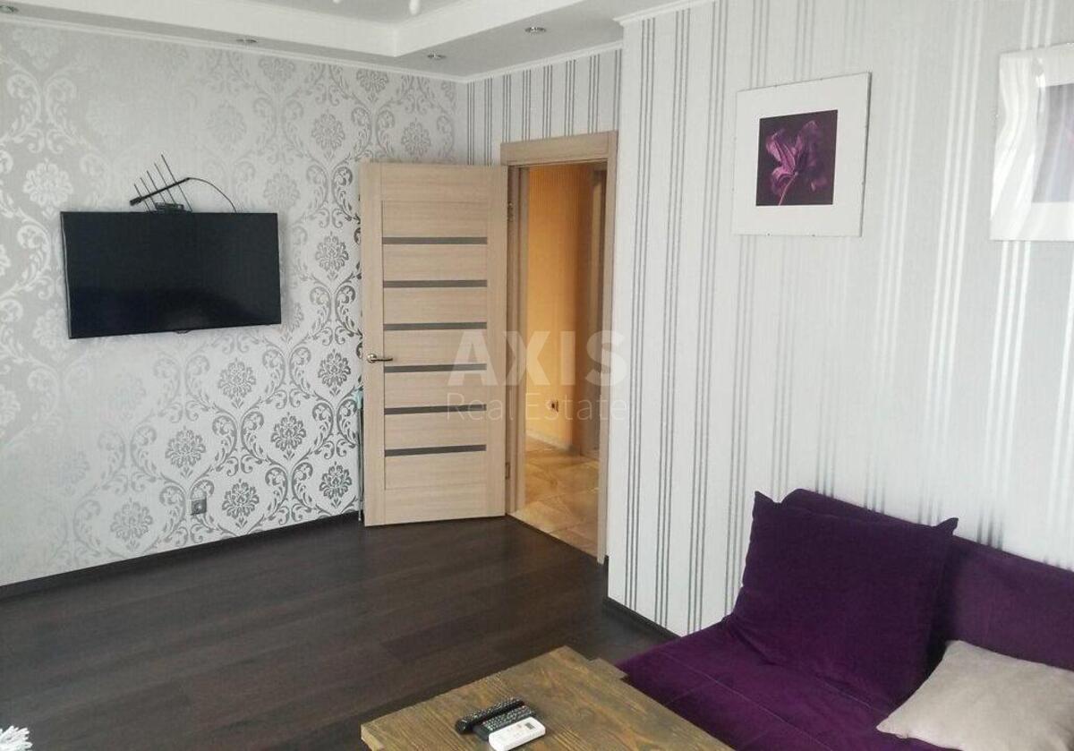 2k apartment vul. Petryc'kogo Anatolija 13601165