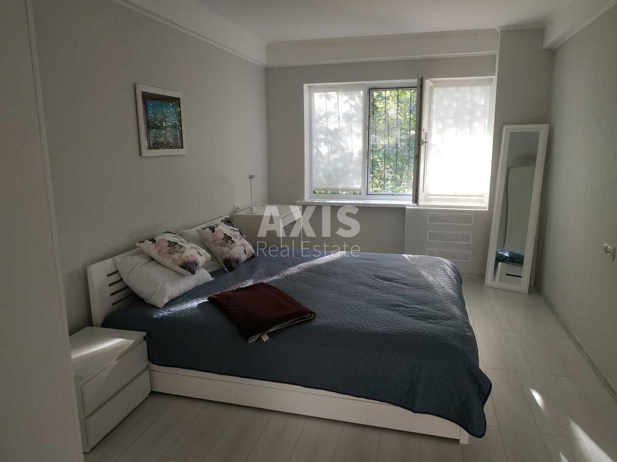 1k apartment vul. Parkovo-Syrec'ka 12Г466545
