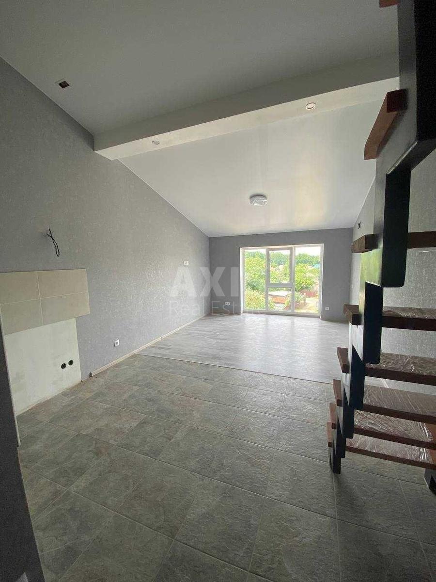 1k apartment vul. Sim'i' Kul'zhenkiv 22