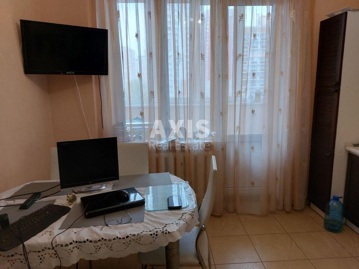 3к квартира ул. Княжий Затон 16В5772710